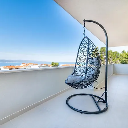 Penthouse Nensi *