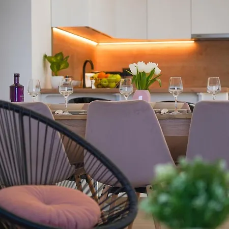 Penthouse Nensi Baska Voda