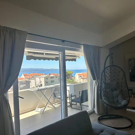 Penthouse Nensi Baska Voda